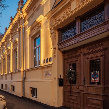 Lavilla Osijek Ngoại thất bức ảnh