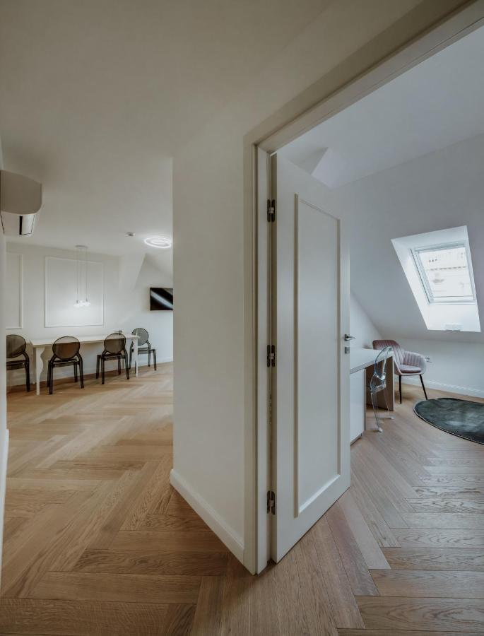 Lavilla Osijek Ngoại thất bức ảnh