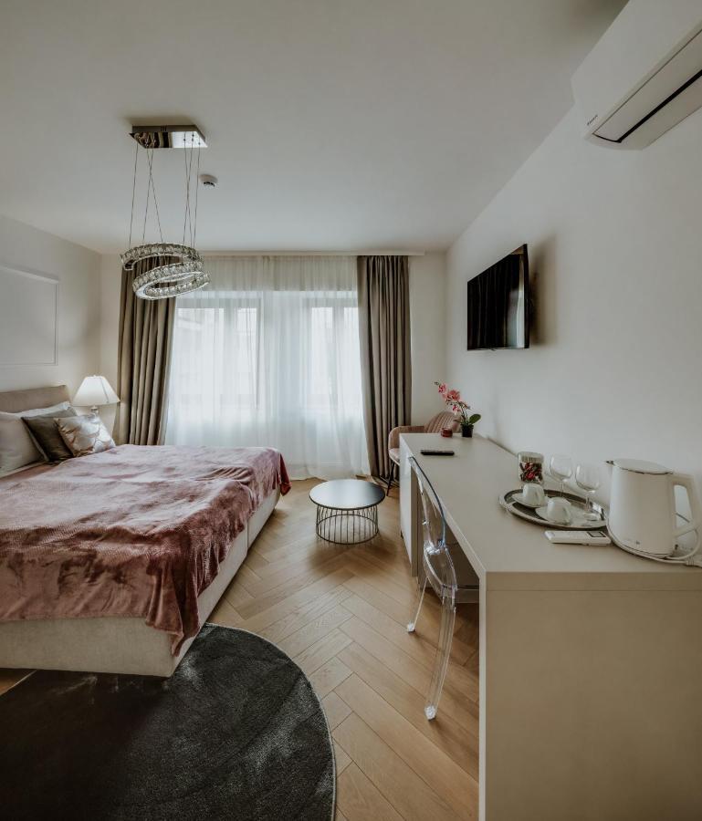 Lavilla Osijek Ngoại thất bức ảnh