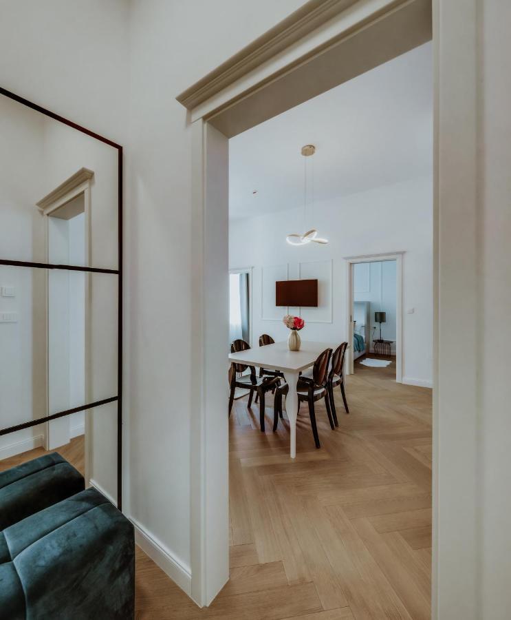 Lavilla Osijek Ngoại thất bức ảnh